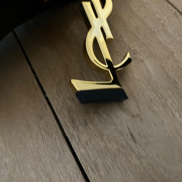 Black Saint Laurent pumps with gold heel - Picture 7 of 16